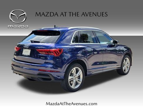 Used 2023 Audi Q3 2.0T Premium Plus AWD/4WD image 4