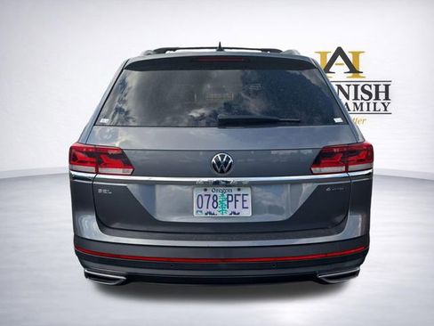 Certified 2023 Volkswagen Atlas SEL AWD/4WD image 6