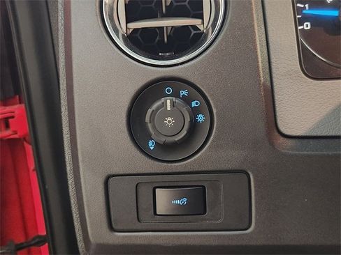 Used 2012 Ford F150 XLT image 19