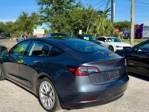 Used 2022 Tesla Model 3 RWD image 4