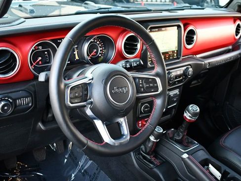 Used 2022 Jeep Wrangler Rubicon w/ Steel Bumper Group image 39