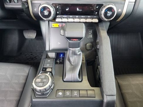 Used 2024 Toyota Tacoma TRD Off-Road w/ TRD Off Road Premium Package AWD/4WD image 23