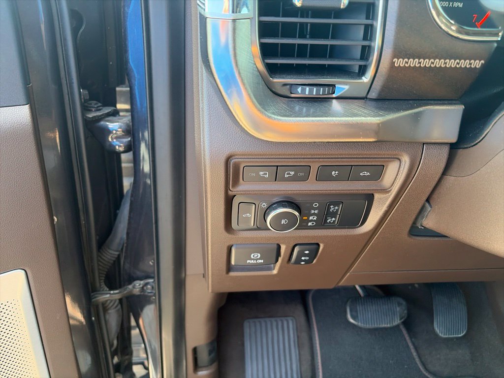 Used 2021 Ford F150 King Ranch w/ Equipment Group 601A High AWD/4WD image 19