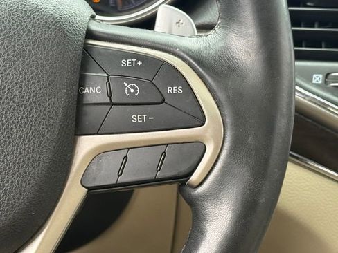 Used 2014 Jeep Grand Cherokee Limited AWD/4WD image 11