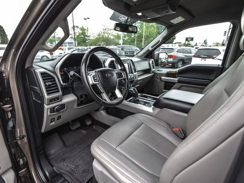 Used 2018 Ford F150 Lariat w/ Equipment Group 501A Mid AWD/4WD image 19
