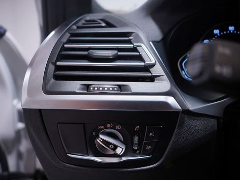 Used 2022 BMW X3 xDrive30i w/ Convenience Package image 19