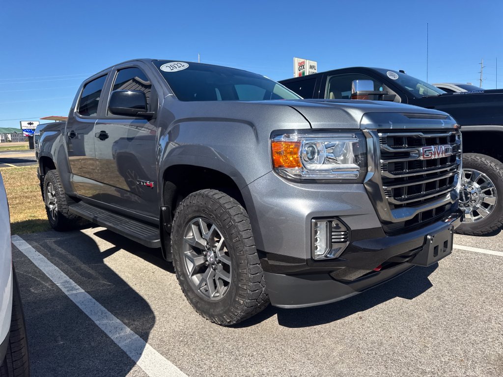 Used 2022 GMC Canyon AT4 w/ Driver Alert Package AWD/4WD image 3