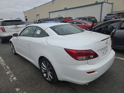 Used 2015 Lexus IS 250C w/ Luxury Package RWD image 2
