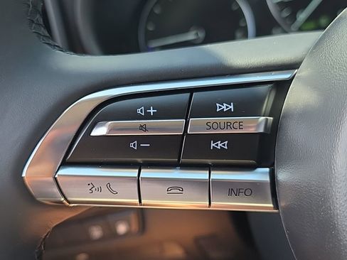 Certified 2025 MAZDA CX-50 2.5 Hybrid w/ Weather Package image 28