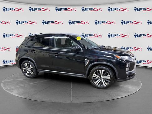 Used 2021 Mitsubishi Outlander Sport SE AWD/4WD image 2