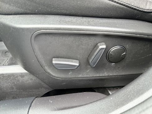 Certified 2023 Ford Escape Active AWD/4WD image 22