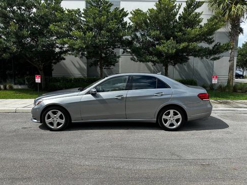 Used 2014 Mercedes-Benz E 350 Sedan image 4