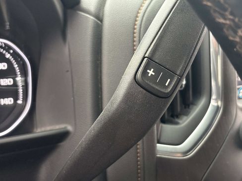 Certified 2023 GMC Sierra 2500 AT4 w/ AT4 Preferred Package image 23