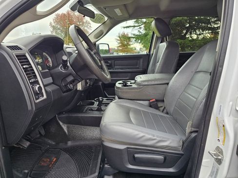 Used 2015 RAM 2500 Tradesman w/ Protection Group image 31