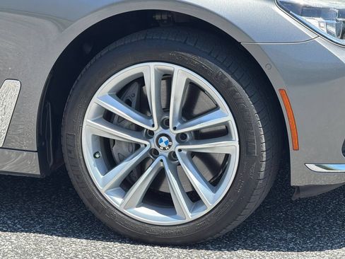 Used 2016 BMW 750i xDrive AWD/4WD image 28