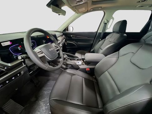 New 2025 Kia Telluride S image 22