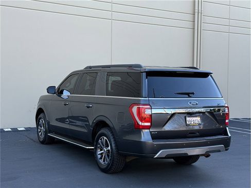 Used 2020 Ford Expedition Max XLT w/ Equipment Group 202A image 4