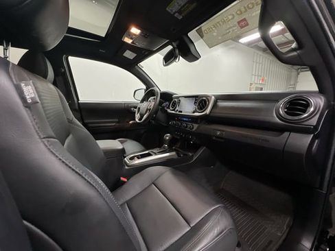 Certified 2023 Toyota Tacoma Limited w/ Nightshade Package image 29