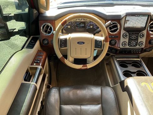 Used 2015 Ford F250 King Ranch w/ FX4 Off-Road Package AWD/4WD image 27