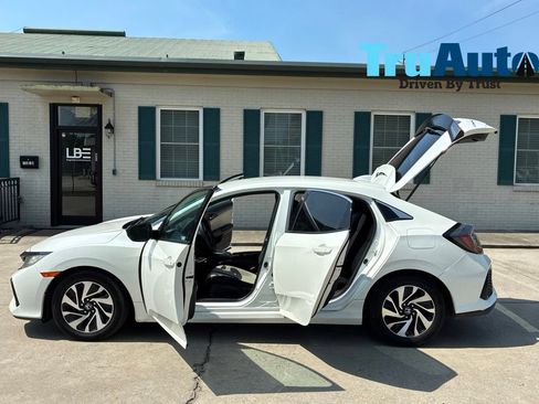Used 2018 Honda Civic LX image 12