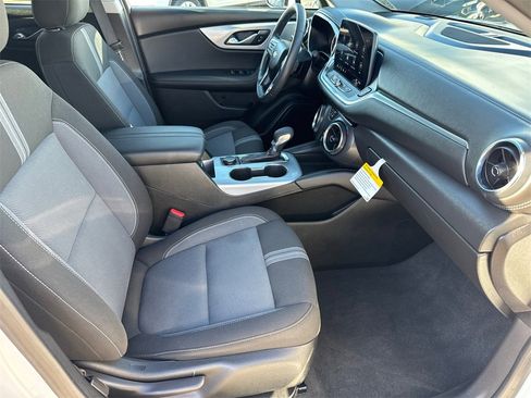Used 2023 Chevrolet Blazer LT image 14
