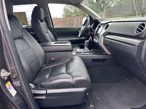 Used 2020 Toyota Tundra SR5 w/ SR5 Upgrade Package image 45