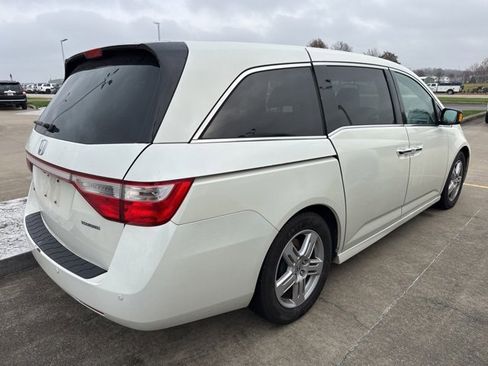 Used 2013 Honda Odyssey Touring image 9