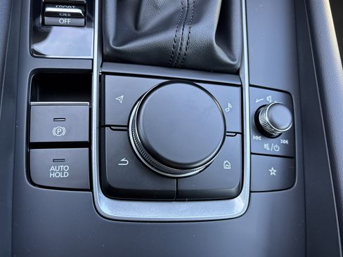 New 2026 MAZDA MAZDA3 2.5 S Preferred image 38