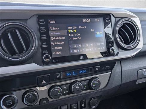 Used 2020 Toyota Tacoma Limited image 14