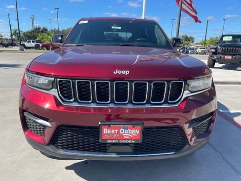 New 2025 Jeep Grand Cherokee Laredo X w/ Luxury Tech Group I image 7