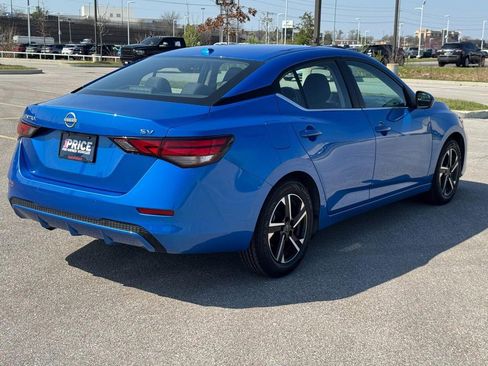 Used 2024 Nissan Sentra SV image 6