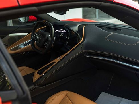 Used 2021 Chevrolet Corvette Stingray Preferred Conv w/ Z51 Performance Package RWD image 27