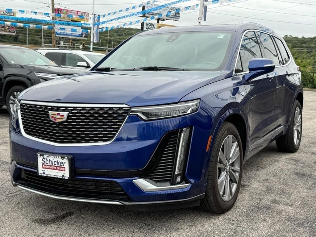 Used 2024 Cadillac XT6 Premium Luxury w/ Technology Package AWD/4WD image 8
