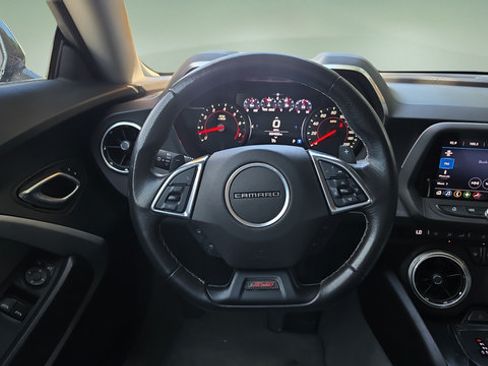 Used 2023 Chevrolet Camaro SS RWD image 9
