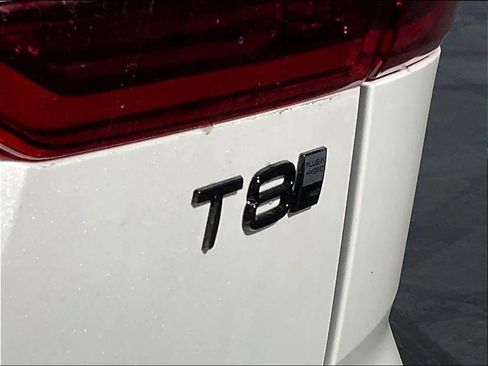 New 2026 Volvo XC60 T8 Ultra w/ Climate Package AWD/4WD image 26