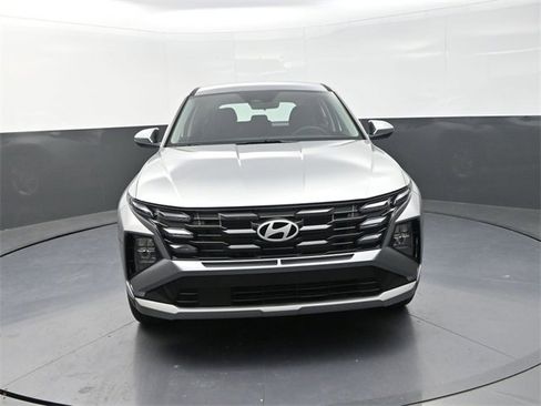New 2026 Hyundai Tucson SE image 3