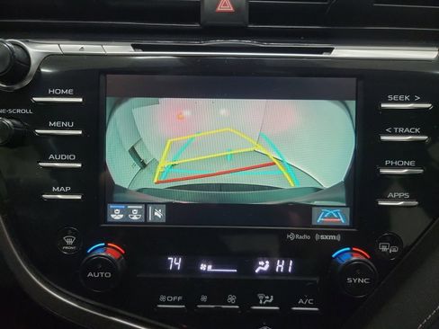 Used 2020 Toyota Camry XSE image 23