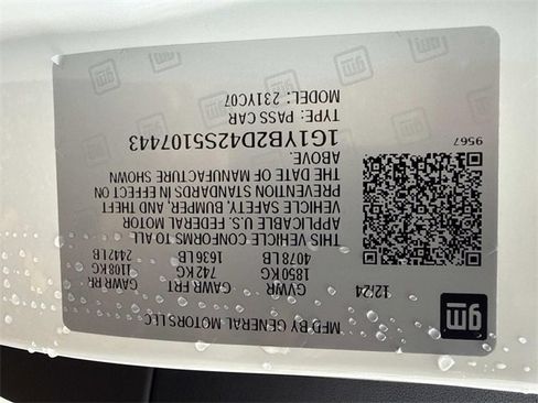 Used 2025 Chevrolet Corvette Stingray Preferred Cpe w/ Z51 Performance Package image 24