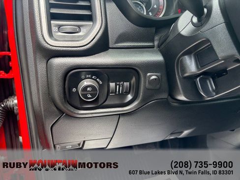 Used 2020 RAM 2500 Tradesman AWD/4WD image 12