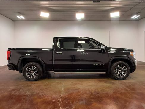 Used 2021 GMC Sierra 1500 Denali w/ Denali Ultimate Package AWD/4WD image 23