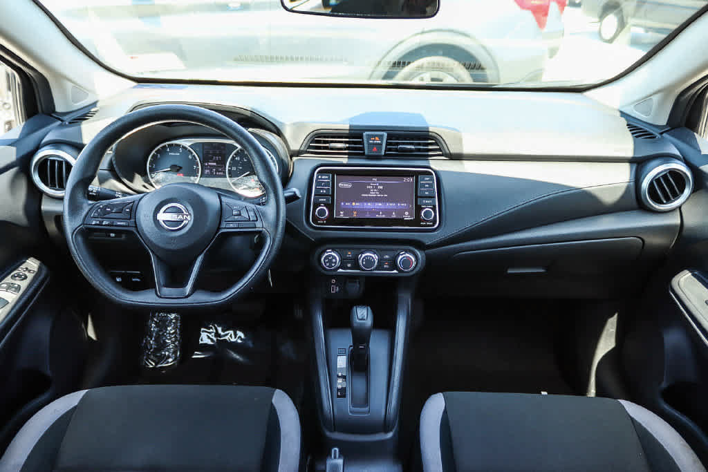 Used 2025 Nissan Versa S w/ Trunk Package FWD image 12