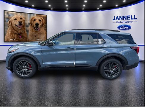 New 2026 Ford Explorer ST AWD/4WD image 9
