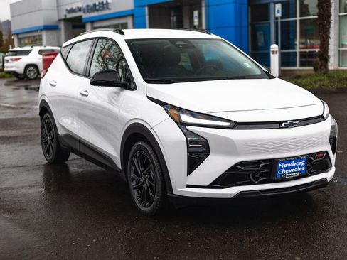 New 2027 Chevrolet Bolt RS FWD image 8