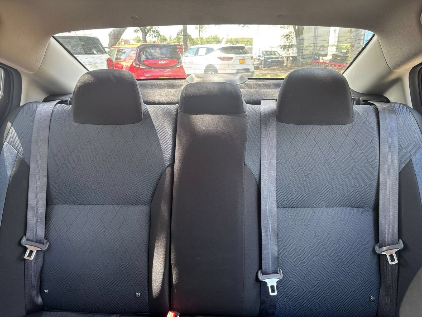 Used 2025 Nissan Versa SV FWD image 35
