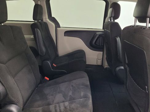 Used 2017 Dodge Grand Caravan SE w/ Power Window Group FWD image 19