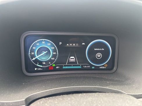 Used 2023 Hyundai Kona SE w/ Cargo Package FWD image 4