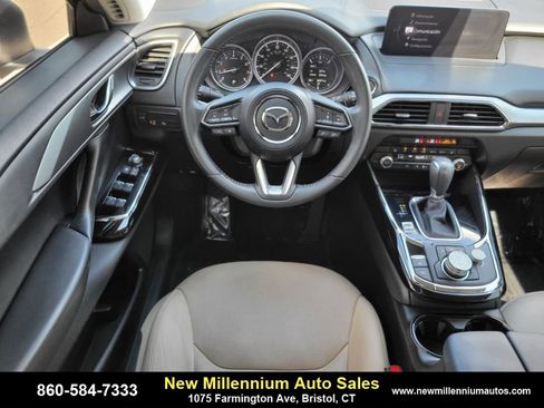 Used 2023 MAZDA CX-9 Touring image 13