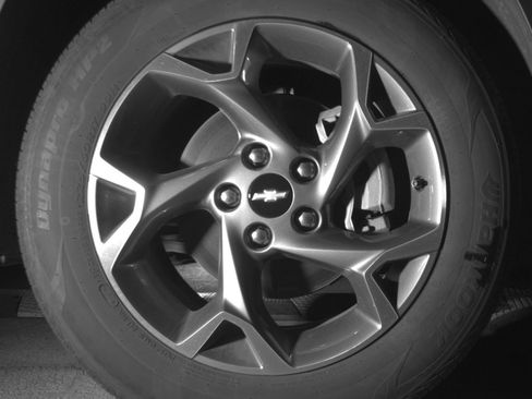 Used 2025 Chevrolet Trax LT w/ LT Convenience Package FWD image 16