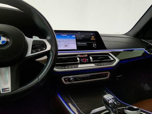 Used 2022 BMW X5 sDrive40i w/ M Sport Package RWD image 61