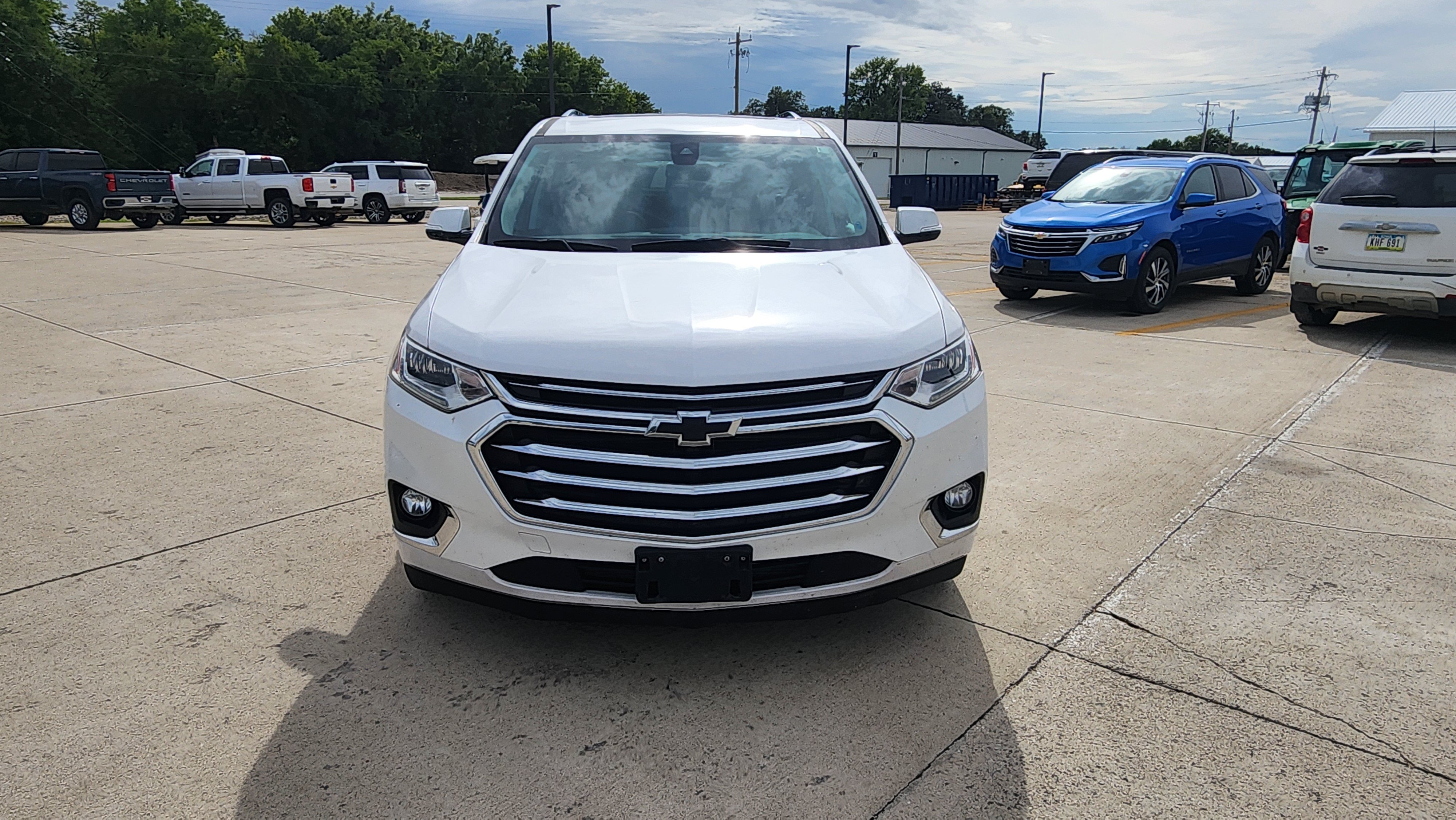 Used 2018 Chevrolet Traverse High Country AWD/4WD image 3